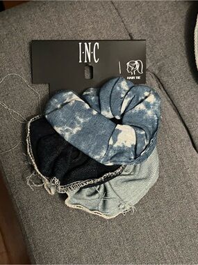 Inc Blue Tie-Dye and Denim Kids Scrunchie Set
